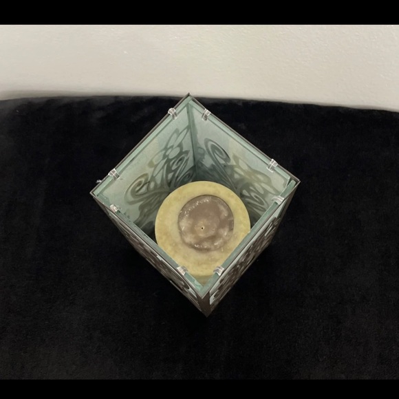 EUC Candle Holder/Frosted Glass - Picture 4 of 5